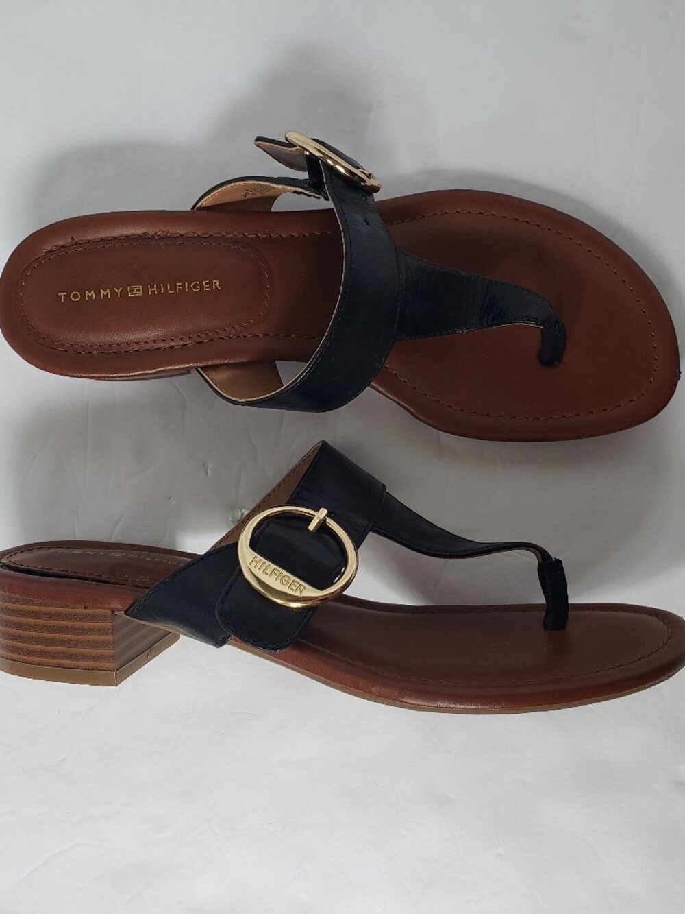 Tommy Hilfiger Leather  Logo Buckle  Slip On Black Korene Thong Sandals